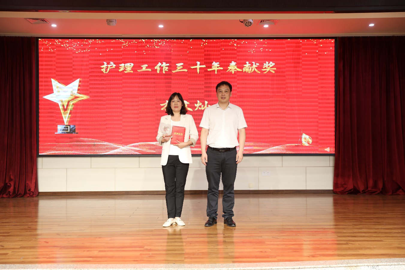 E:\2025年工作\影像記錄\2025年5月12日5.12護(hù)士節(jié)宣傳推薦會(huì)暨護(hù)士長科室文化宣講展示\2025年5月12日5.12護(hù)士節(jié)宣傳推薦會(huì)暨護(hù)士長科室文化宣講展示\0K0A0168.JPG
